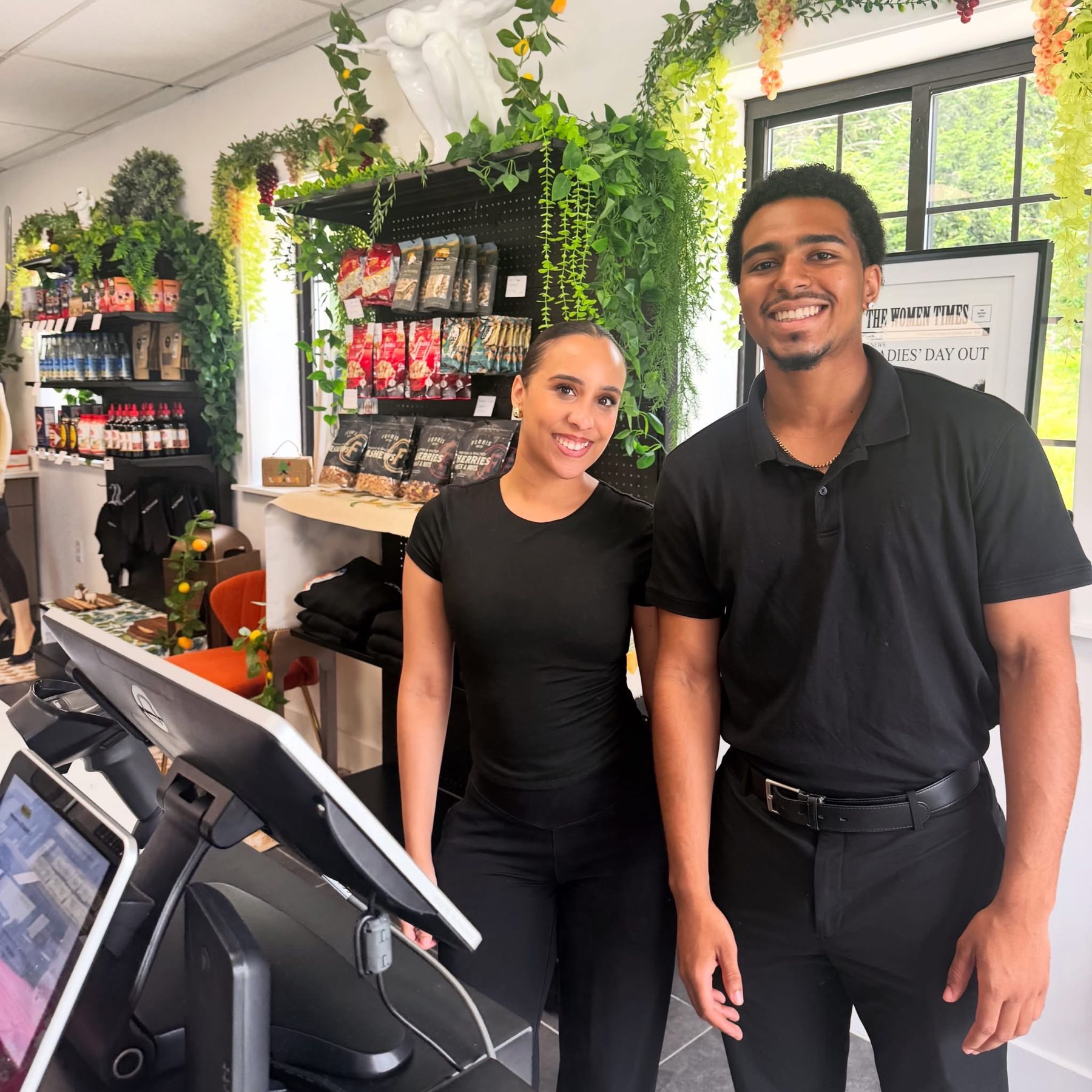 The Sevmarket team at the register